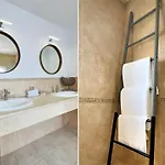 Incredible Sea Views In Three-bedroom Penthouse Apartmán Sotogrande