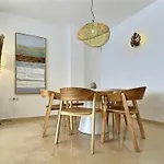 Incredible Sea Views In Three-bedroom Penthouse Apartmán Sotogrande